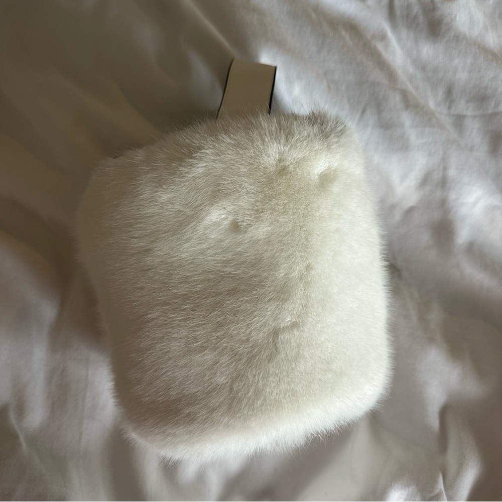 Fuzzy Bucket Bag